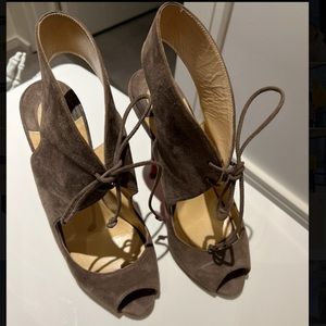 Christian louboutin campanina size 41 taupe suede